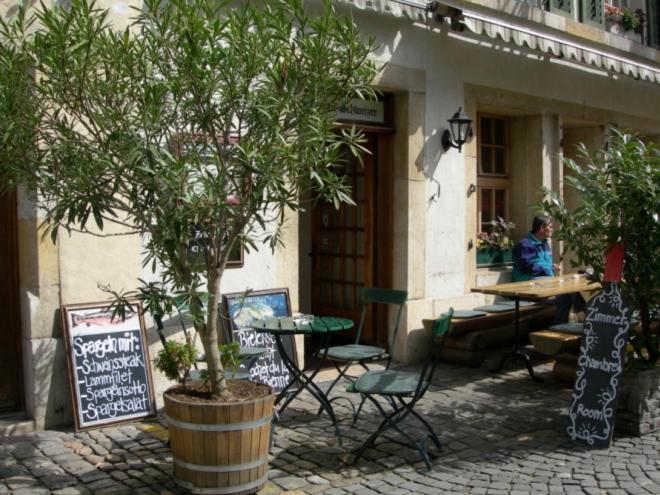 Hotel Zum Alten Schweizer Twann Exterior foto